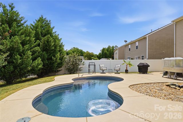 409 Lind Point Lane, Monroe, NC 28110