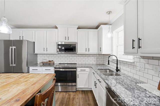 409 Lind Point Lane, Monroe, NC 28110