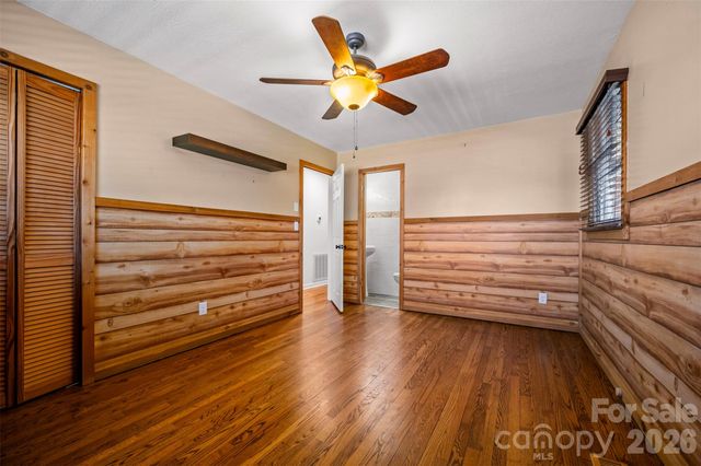 590 Big Oak Road, Hendersonville, NC 28792