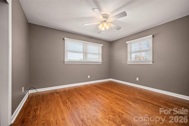 590 Big Oak Road, Hendersonville, NC 28792