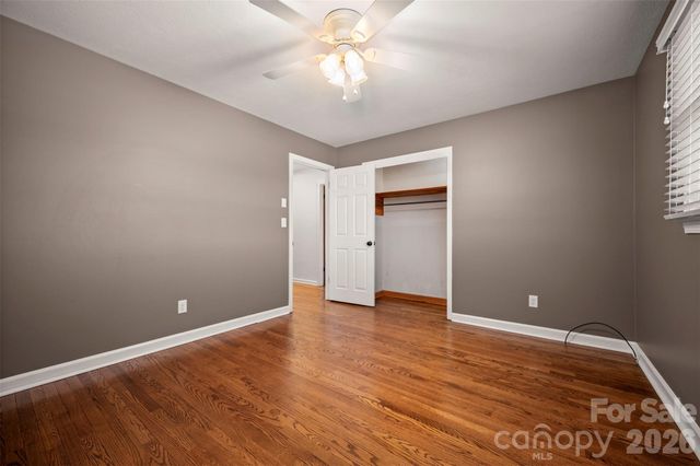 590 Big Oak Road, Hendersonville, NC 28792