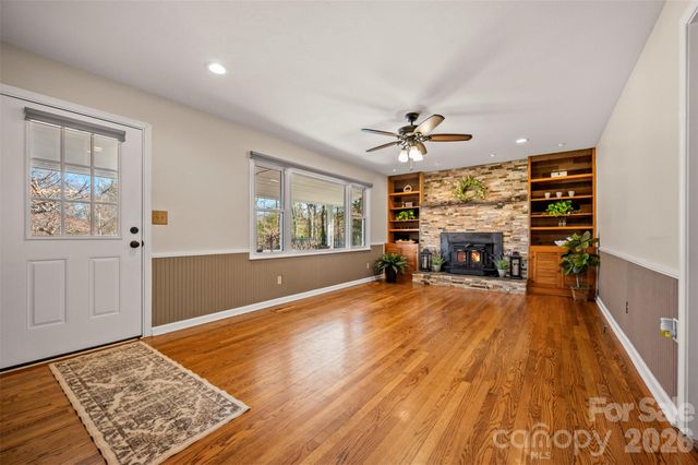 590 Big Oak Road, Hendersonville, NC 28792