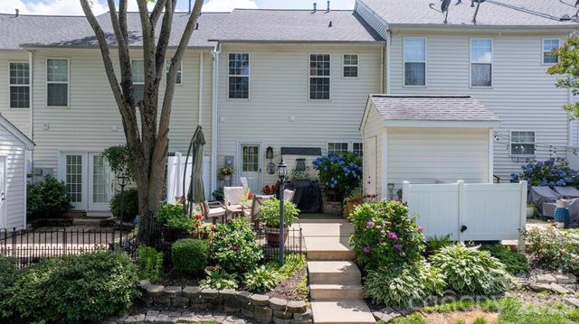 17730 Delmas Drive, Cornelius, NC 28031