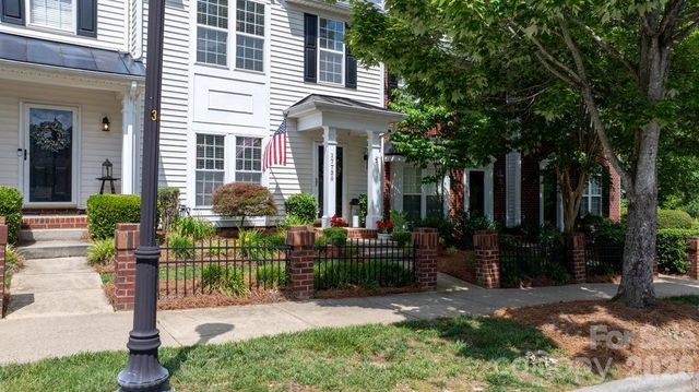 17730 Delmas Drive, Cornelius, NC 28031