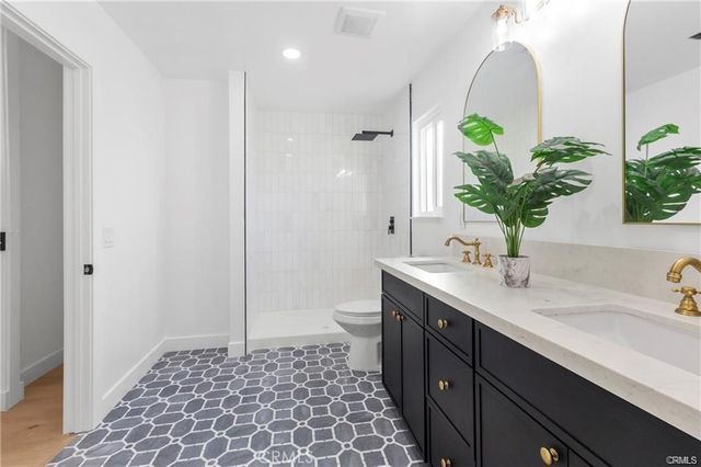 1781 E Warrenton, Anaheim, CA 92805