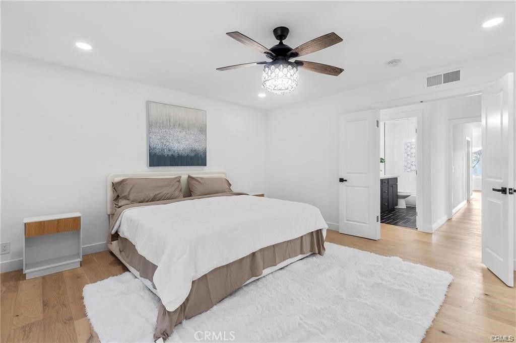 Image 8 of property listing at 1781 E Warrenton, Anaheim, CA 92805