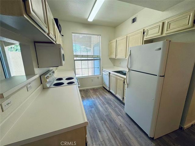 375 Central Avenue 125, Riverside, CA 92507