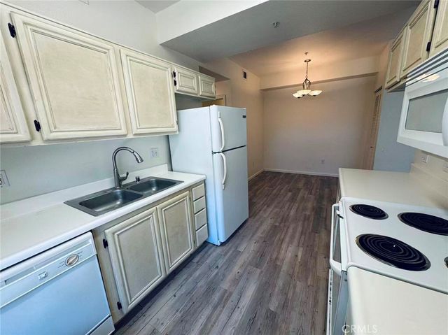 375 Central Avenue 125, Riverside, CA 92507