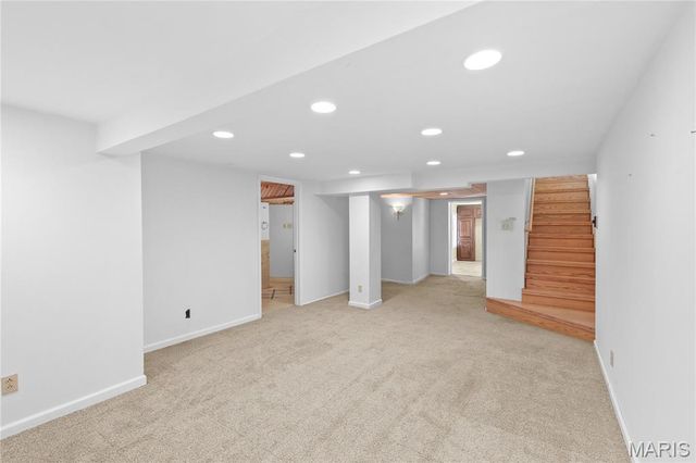 9456 Arban Drive, St Louis, MO 63126