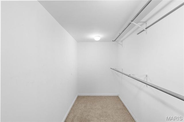 9456 Arban Drive, St Louis, MO 63126