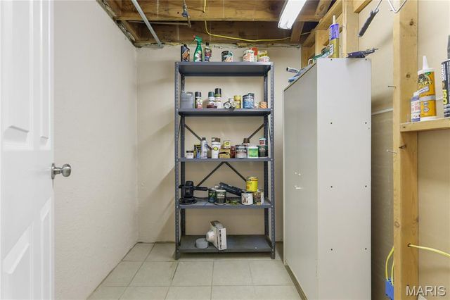 9456 Arban Drive, St Louis, MO 63126