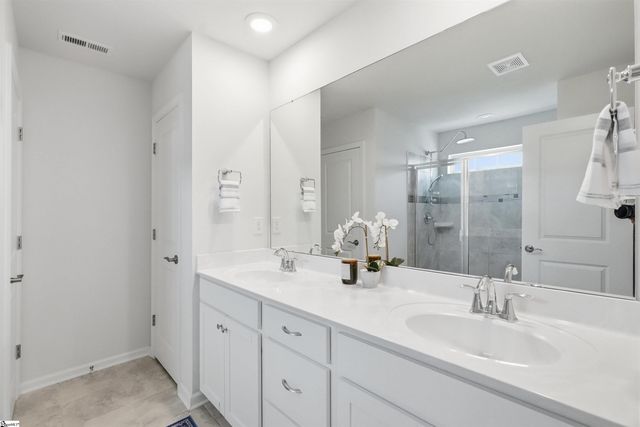 812 Barnum Court, Greer, SC 29651