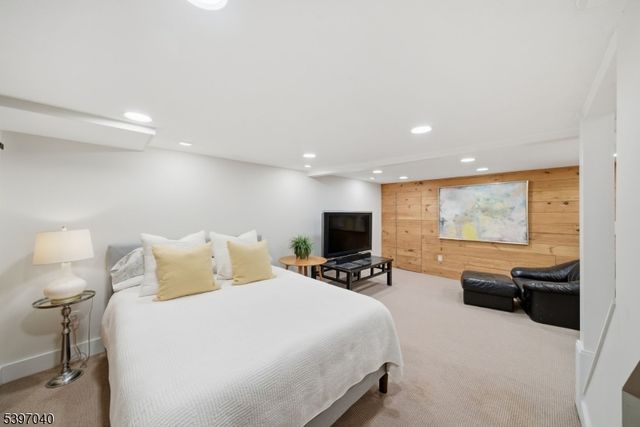 423 Essex Ave, Boonton Town, NJ 07005