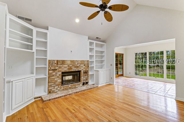 5 Narragansett Ln, Hilton Head Island, SC 29928