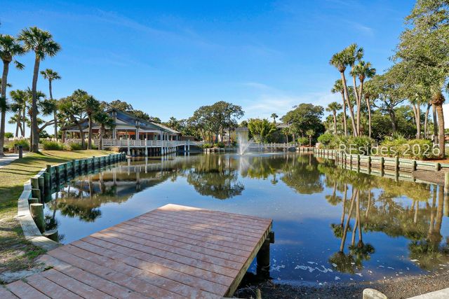 5 Narragansett Ln, Hilton Head Island, SC 29928