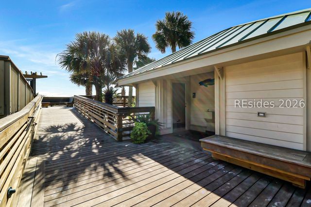 5 Narragansett Ln, Hilton Head Island, SC 29928