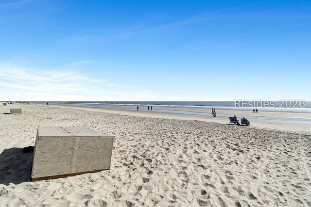 5 Narragansett Ln, Hilton Head Island, SC 29928