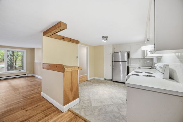 707 Mayflower St, Duxbury, MA 02332