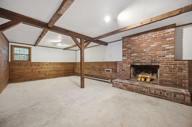 707 Mayflower St, Duxbury, MA 02332
