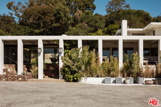 248 N Glenroy Avenue, Los Angeles, CA 90049