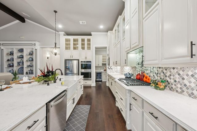 10581 Lake Palmetto Drive, Conroe, TX 77385