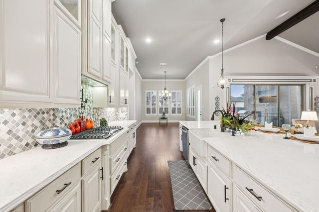 10581 Lake Palmetto Drive, Conroe, TX 77385