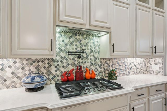 10581 Lake Palmetto Drive, Conroe, TX 77385