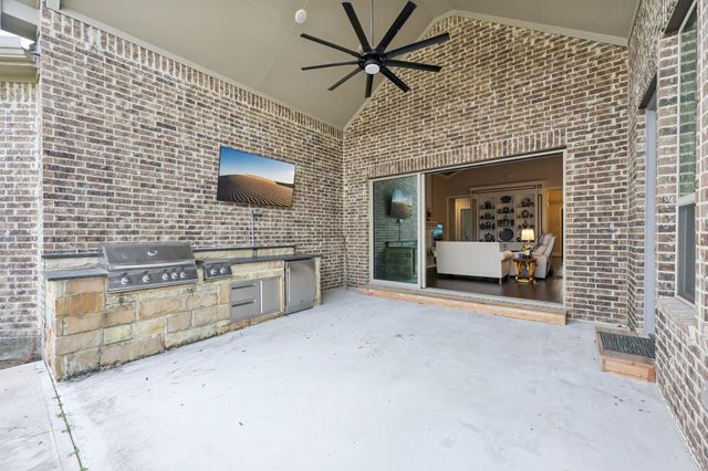 10581 Lake Palmetto Drive, Conroe, TX 77385