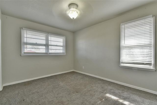 2105 Carpenter Drive, Oklahoma City, OK 73110