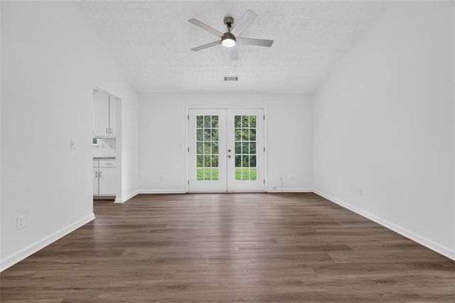 20 Hunters Keep, Covington, GA 30014