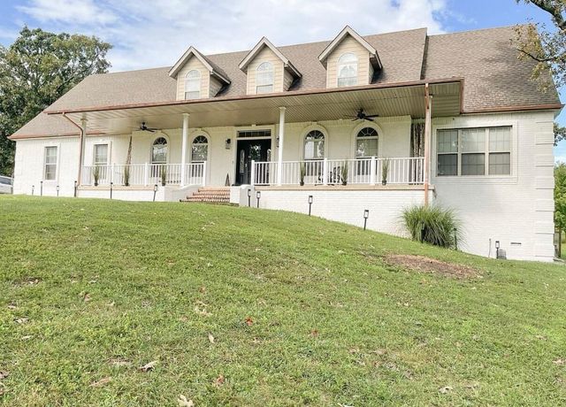 1541 Briarwood Drive, Marshfield, MO 65706