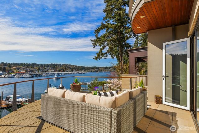 7926 Goodman Drive NW, Gig Harbor, WA 98332