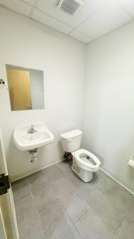 563 Holtzman Avenue, Columbus, OH 43205