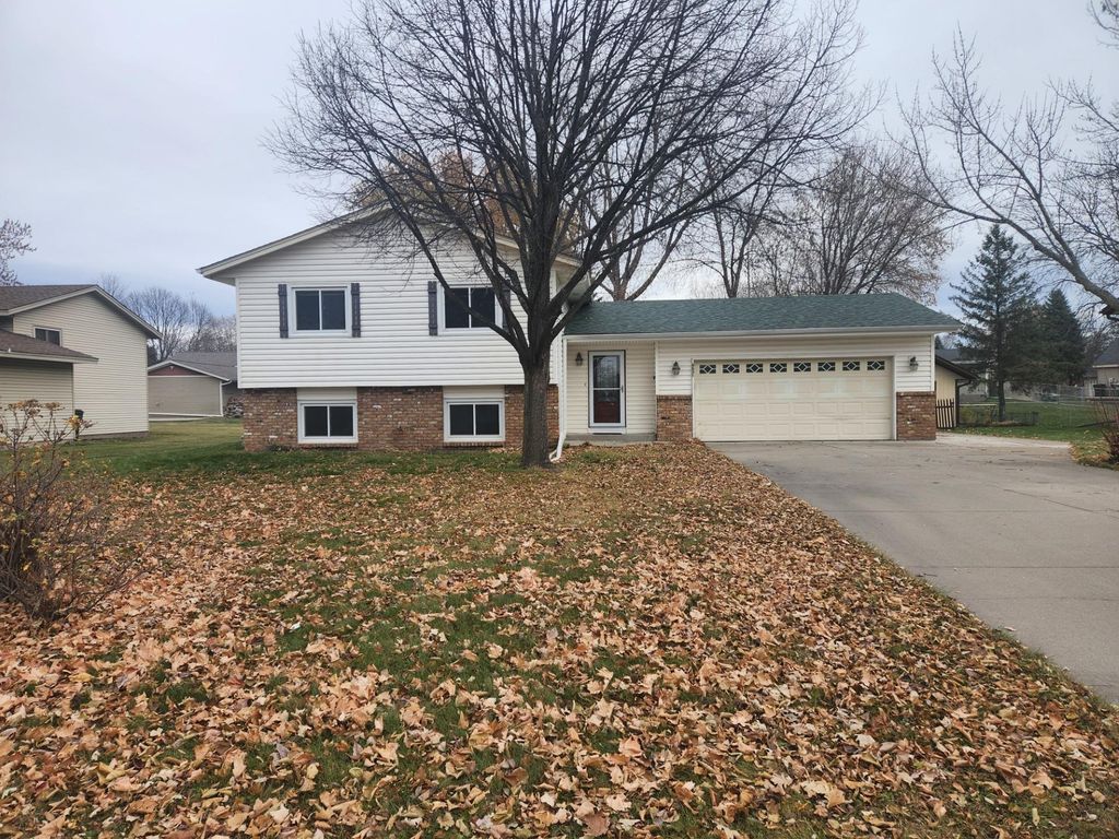 9931 Able Street NE, Blaine, MN 55434