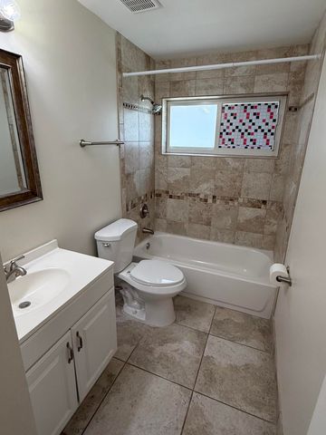 7302 NW 57th Court, Tamarac, FL 33321