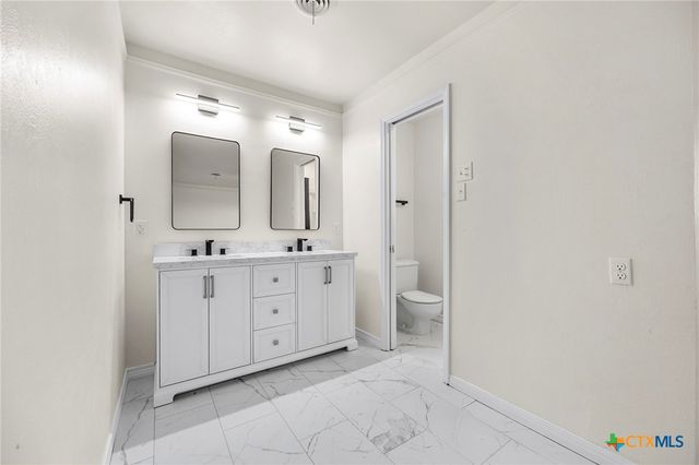 3017 Oaklawn Drive, Temple, TX 76502