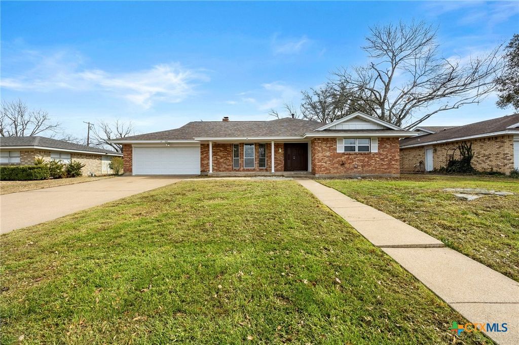 3017 Oaklawn Drive, Temple, TX 76502