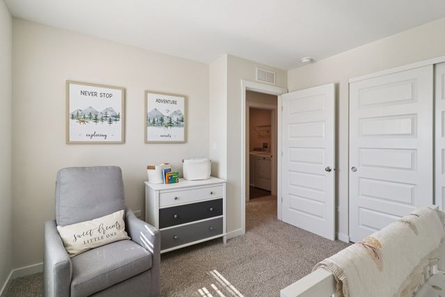 1728 Baler Avenue, Aurora, IL 60503