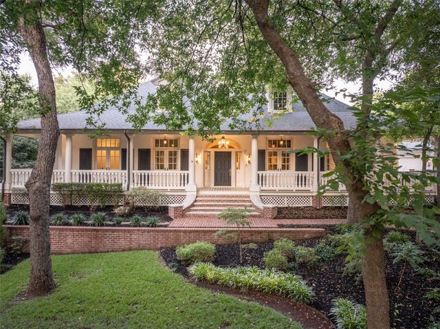 480 Oakwood Circle, Fairview, TX 75069