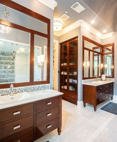480 Oakwood Circle, Fairview, TX 75069