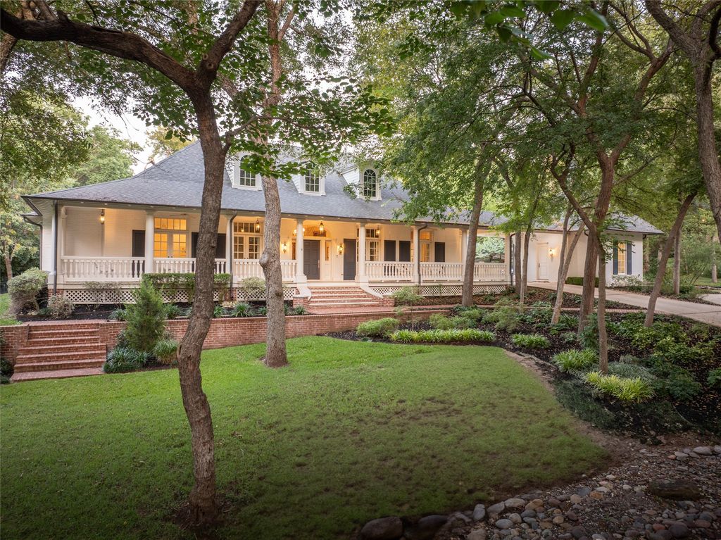 480 Oakwood Circle, Fairview, TX 75069
