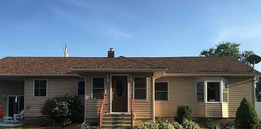 209 E North Street, Goodland, IN 47948