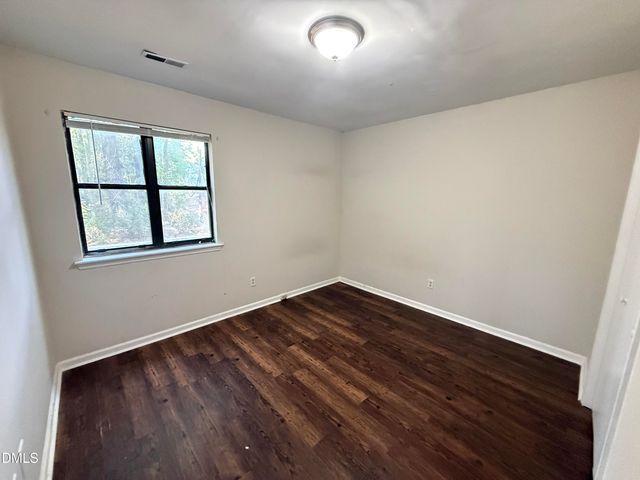 4822 Hollenden Drive C, Raleigh, NC 27616