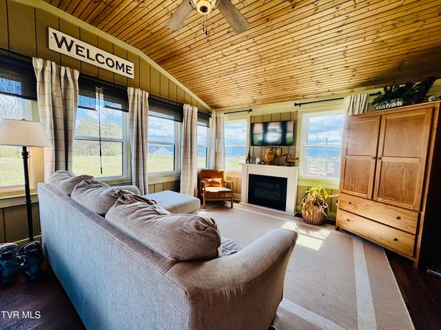 639 Saylor Hill Road, Limestone, TN 37681