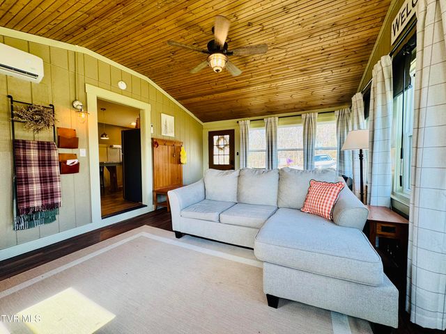 639 Saylor Hill Road, Limestone, TN 37681