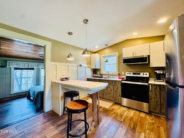 639 Saylor Hill Road, Limestone, TN 37681