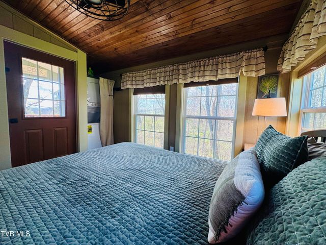 639 Saylor Hill Road, Limestone, TN 37681