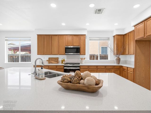 2230 Middlebury Way, Stockton, CA 95212