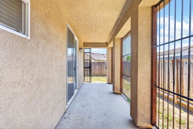 2230 Middlebury Way, Stockton, CA 95212