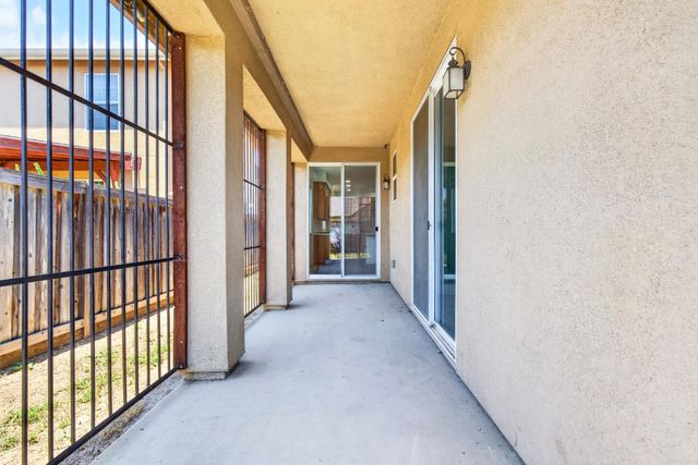 2230 Middlebury Way, Stockton, CA 95212